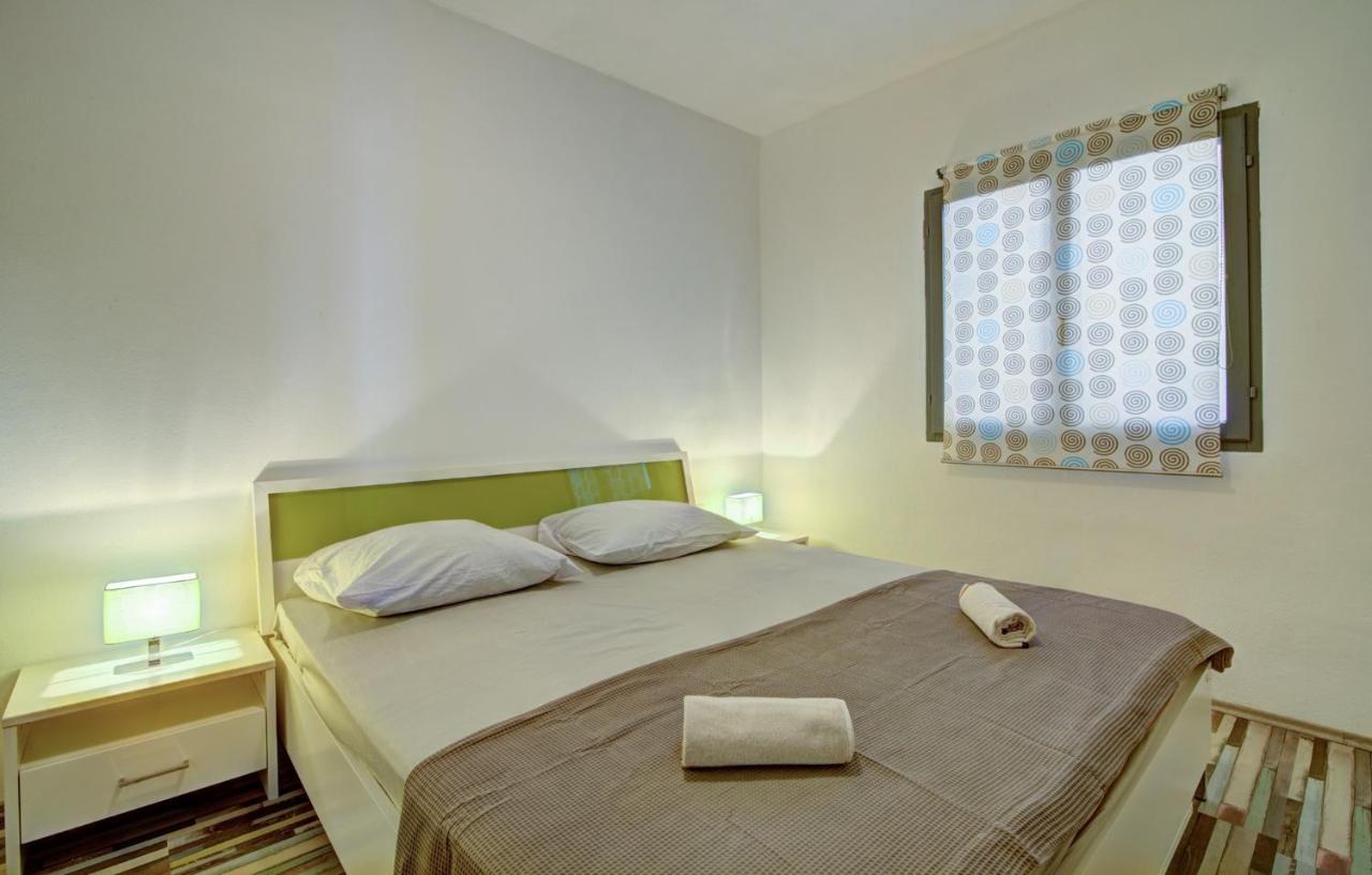 House Of Velebit Adria Apartment Сен Екстериор снимка