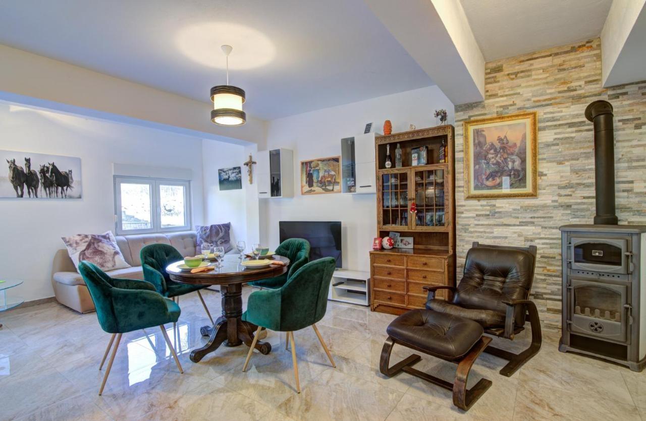 House Of Velebit Adria Apartment Сен Екстериор снимка